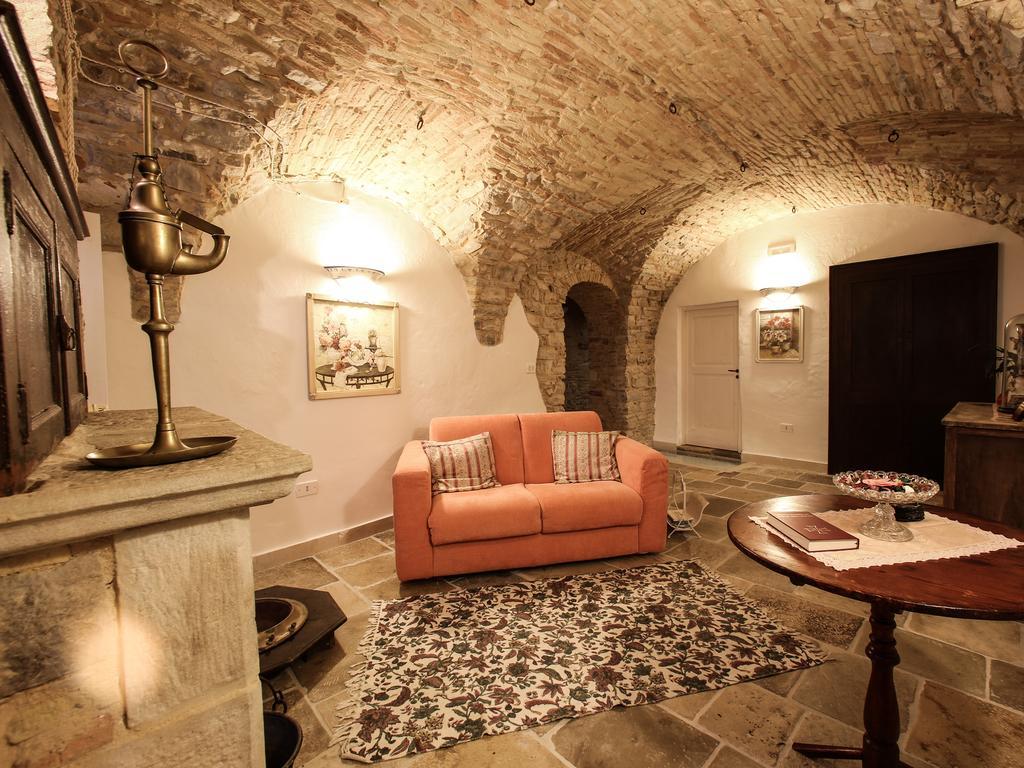 I Templari Di Alberona Otel Dış mekan fotoğraf