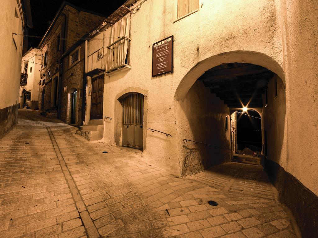 I Templari Di Alberona Otel Dış mekan fotoğraf