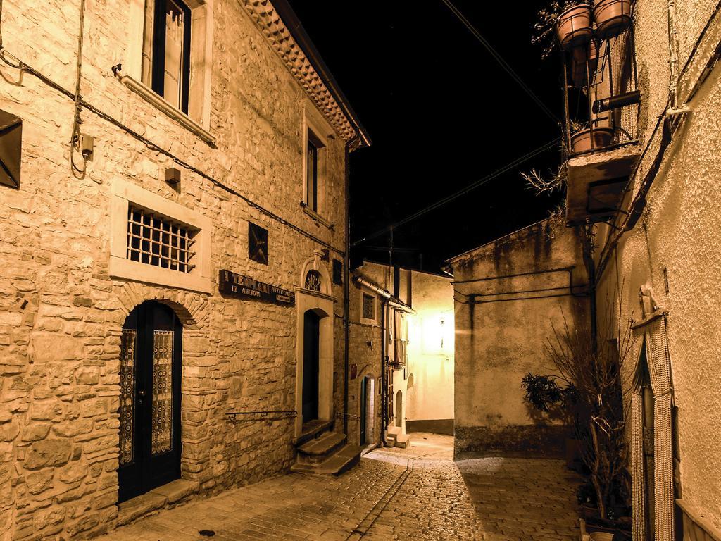 I Templari Di Alberona Otel Dış mekan fotoğraf